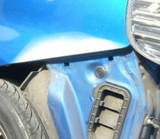 ホンダ・フィットの鈑金修理事例のサムネイル